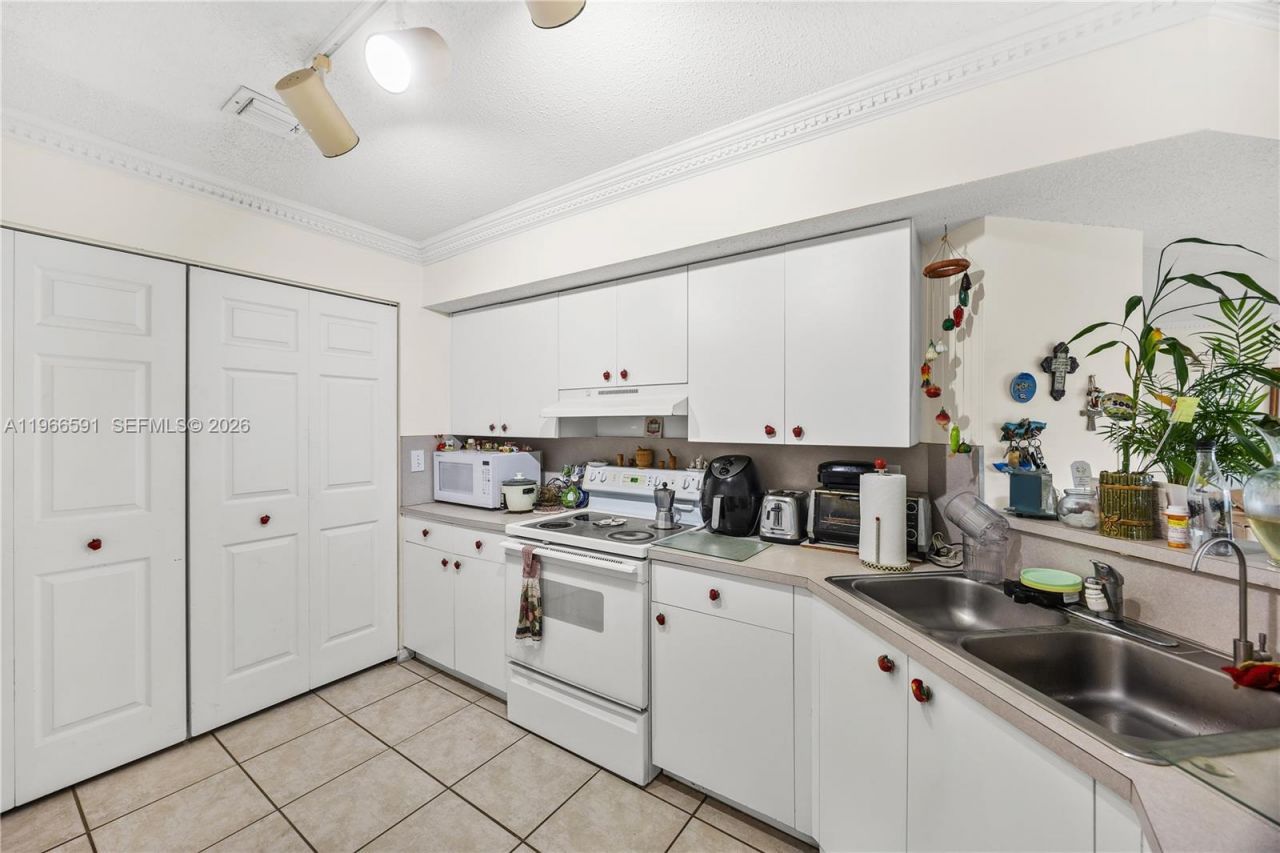 12627 SW 54th St, Miramar, FL 33027 Photo