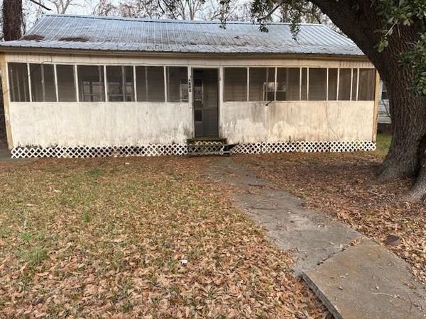 2110 UNION Street, Lecompte, LA 71346