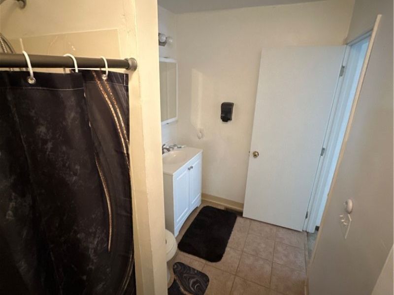 3773 Thurgood Avenue, Cleveland, OH 44115 Photo 6