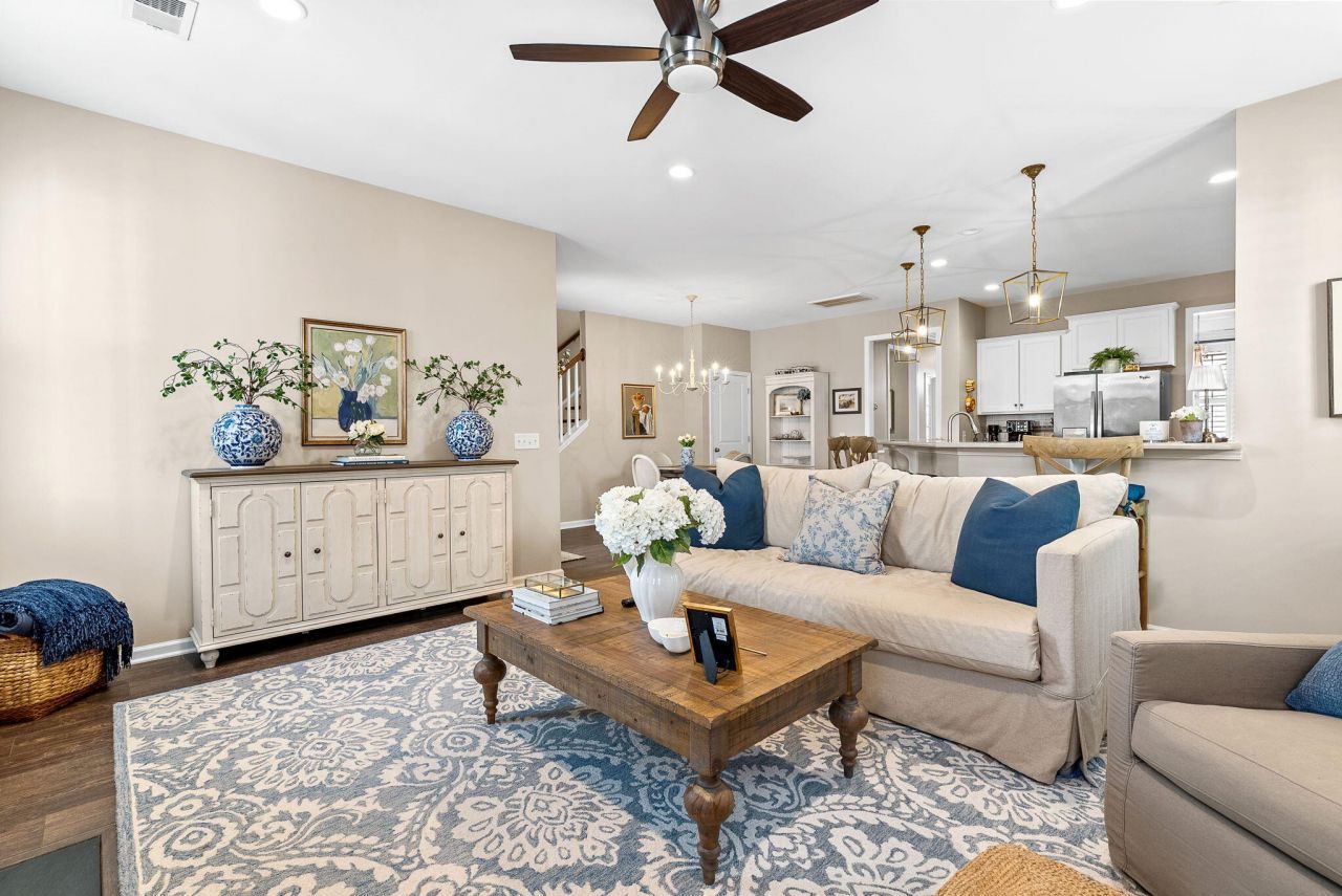 1818 Grovehurst Drive Photo 28