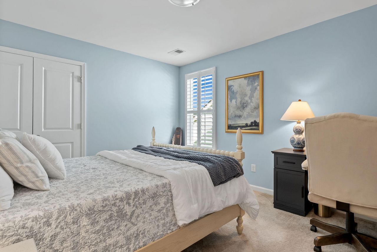 1818 Grovehurst Drive Photo 43