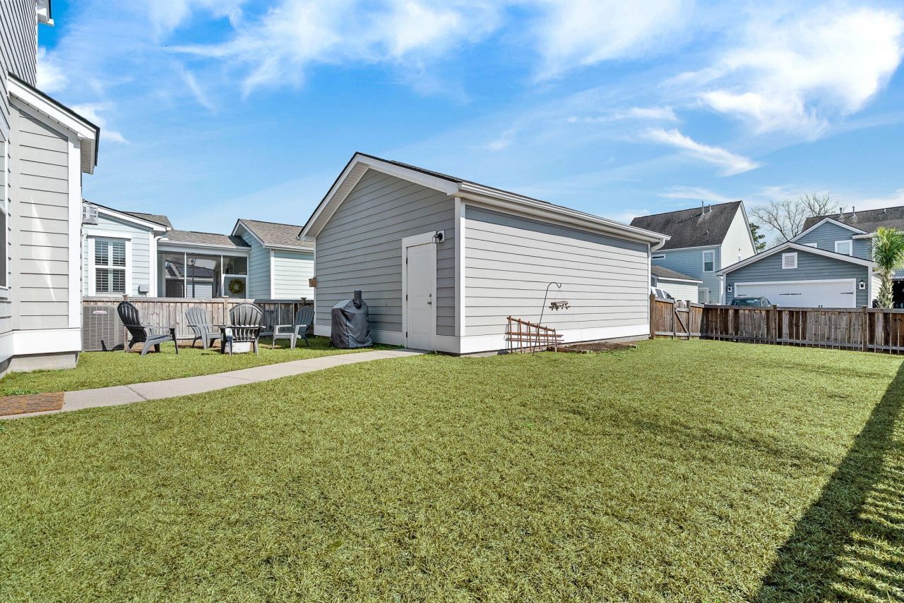 1818 Grovehurst Drive Photo 47