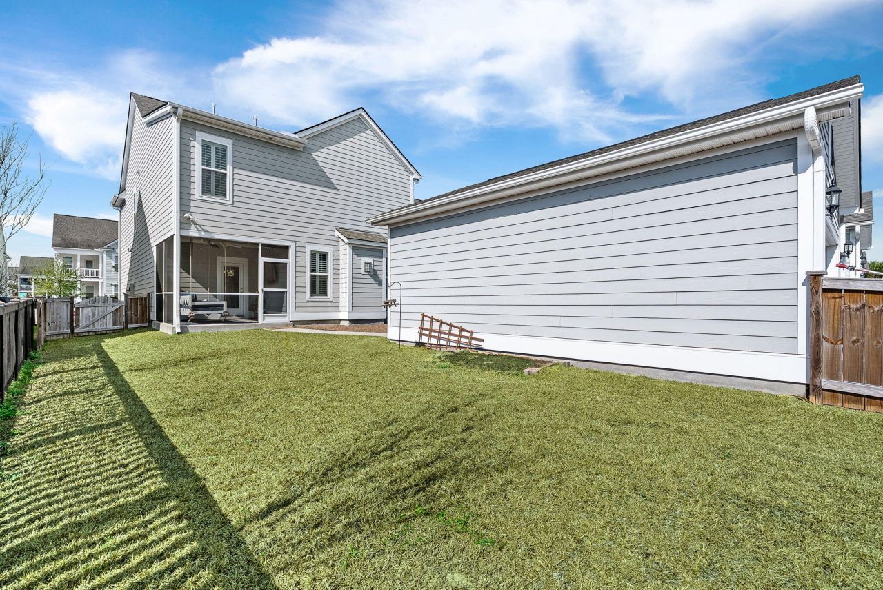 1818 Grovehurst Drive Photo 48