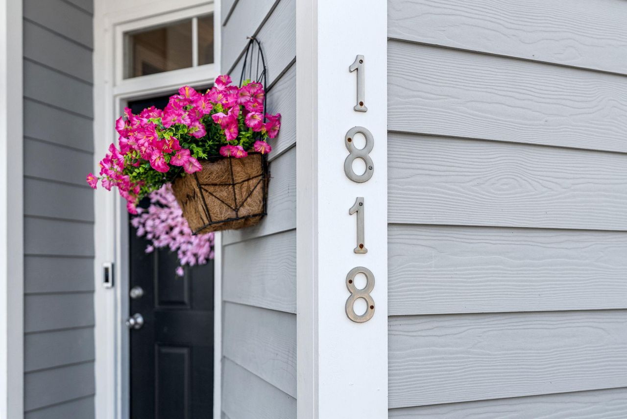 1818 Grovehurst Drive Photo 7