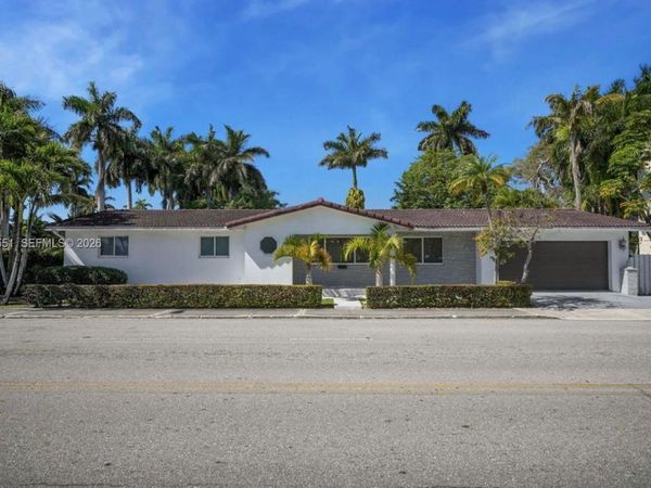 1301 Hollywood Blvd , Hollywood, FL 33019