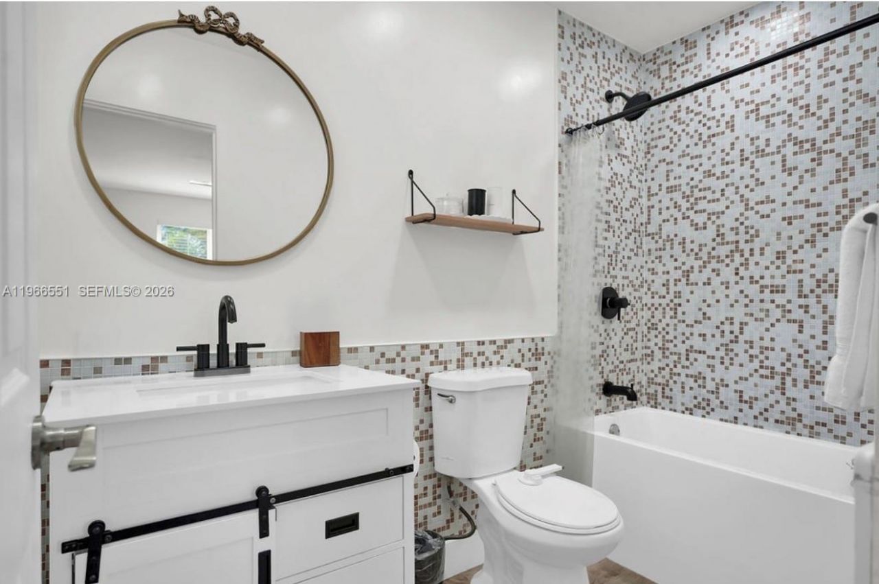 1301 Hollywood Blvd , Hollywood, FL 33019 Photo