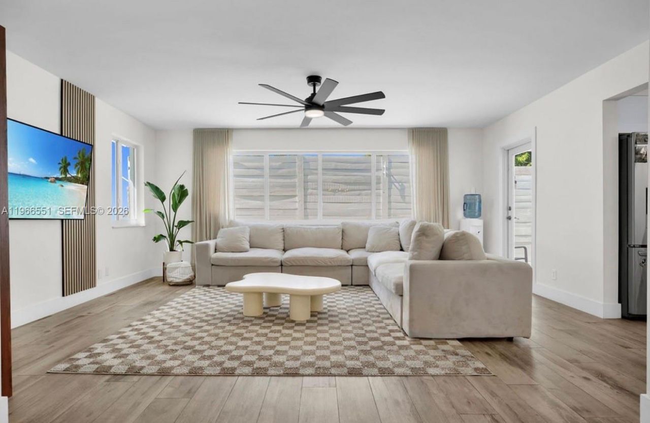 1301 Hollywood Blvd , Hollywood, FL 33019 Photo