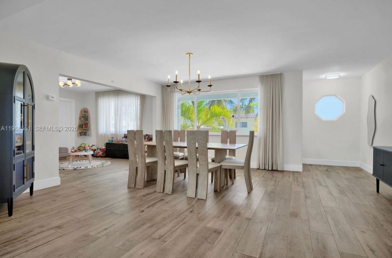 1301 Hollywood Blvd , Hollywood, FL 33019 Photo