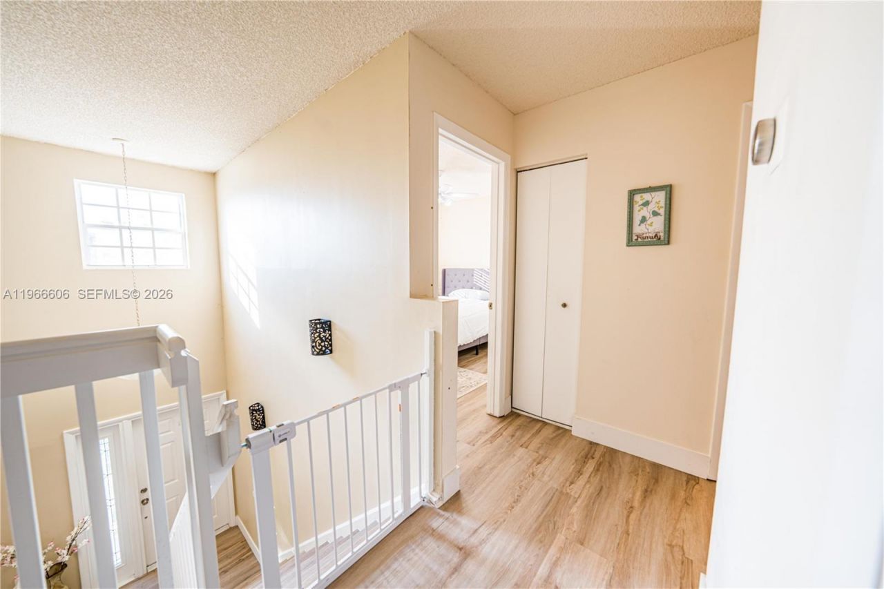 341 NW 153rd Ln, Pembroke Pines, FL 33028 Photo