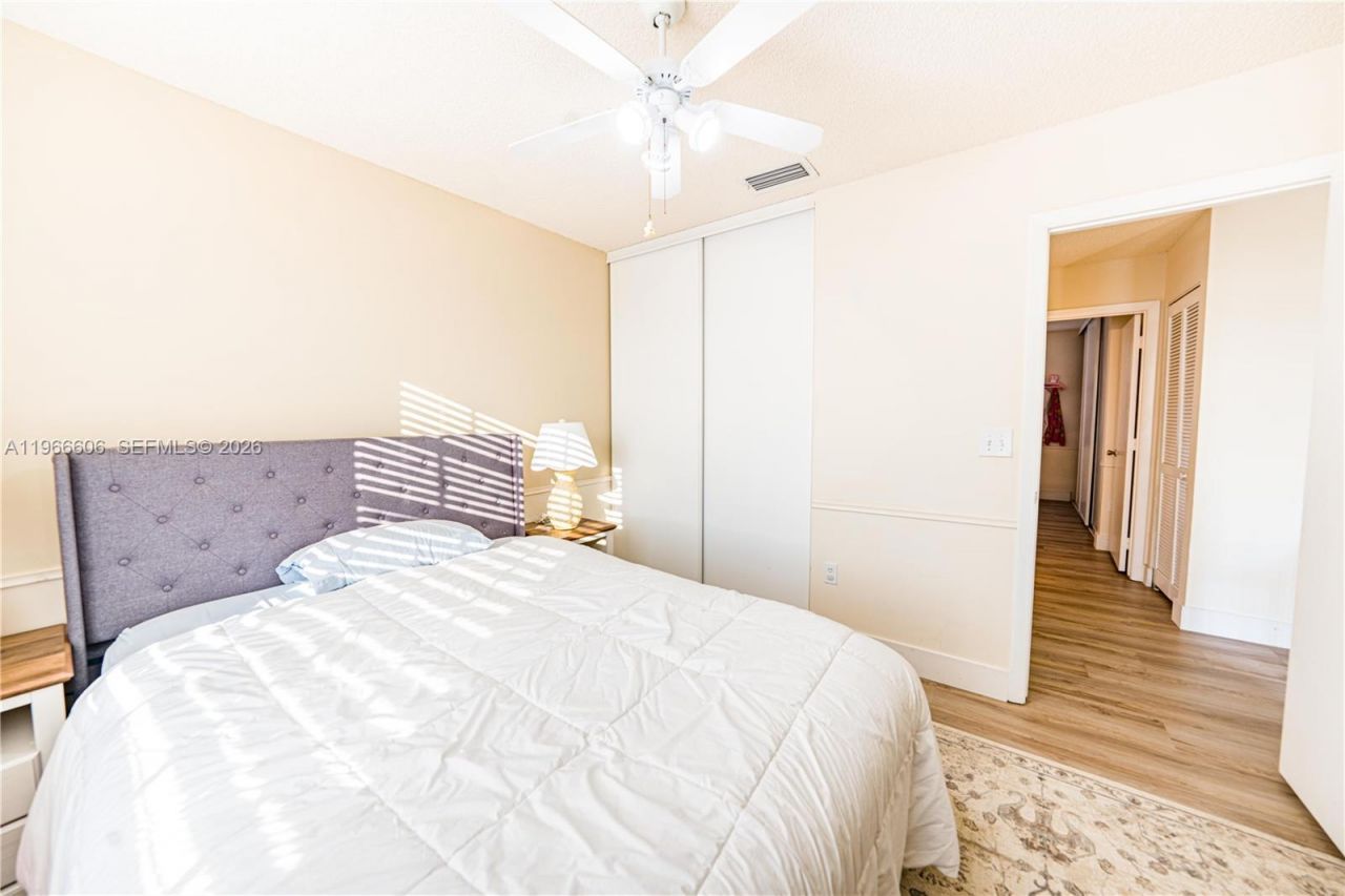 341 NW 153rd Ln, Pembroke Pines, FL 33028 Photo