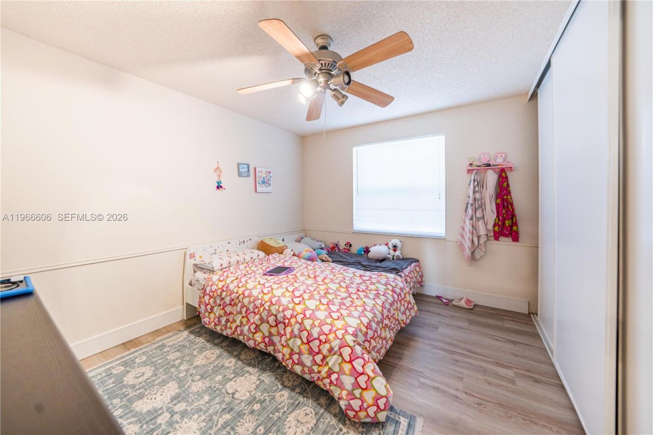 341 NW 153rd Ln, Pembroke Pines, FL 33028 Photo