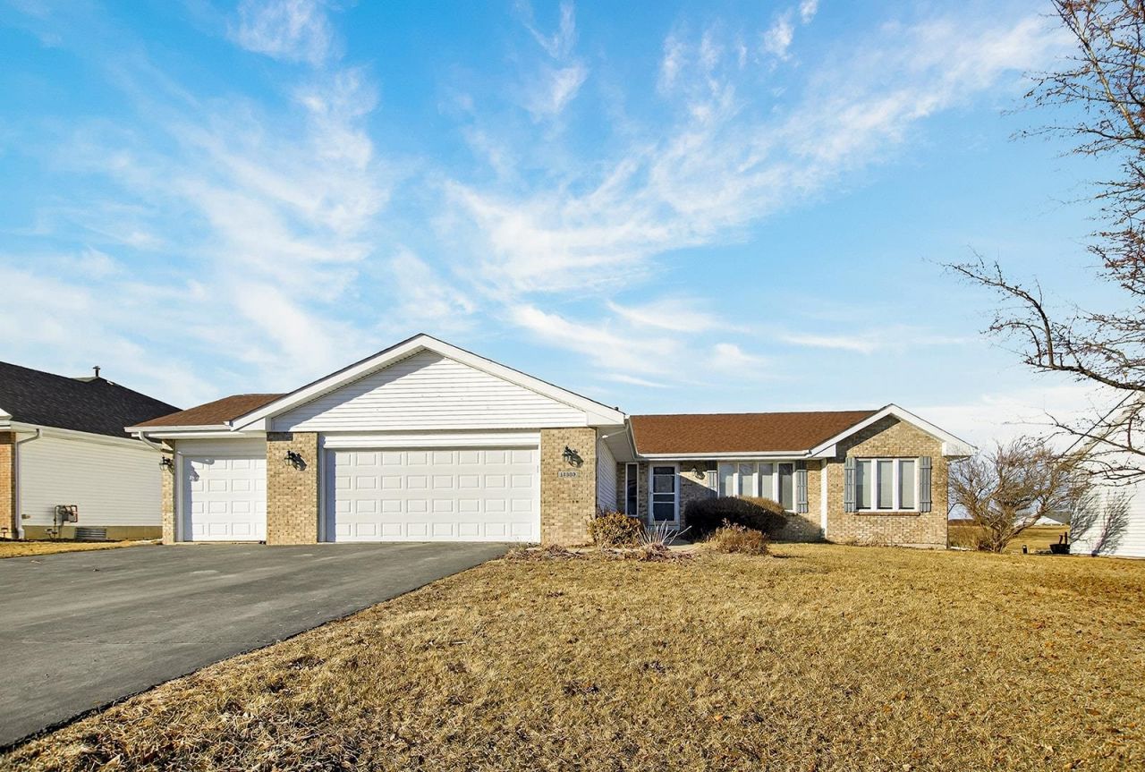 12909 Springhill Drive, Winnebago, IL 61088 Main Photo