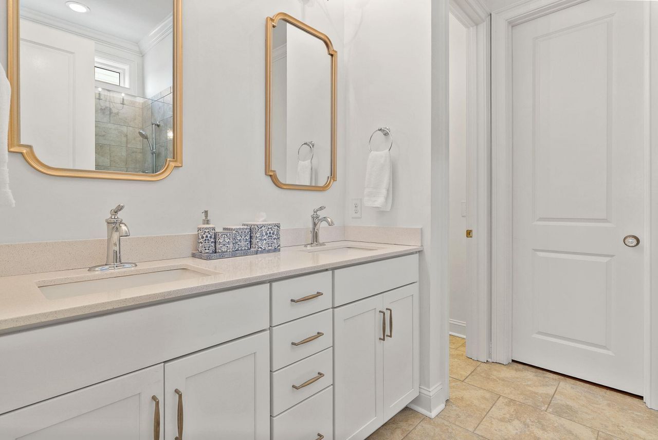 3998 Capensis Lane Photo 24