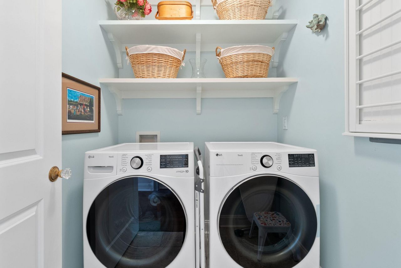 3998 Capensis Lane Photo 27