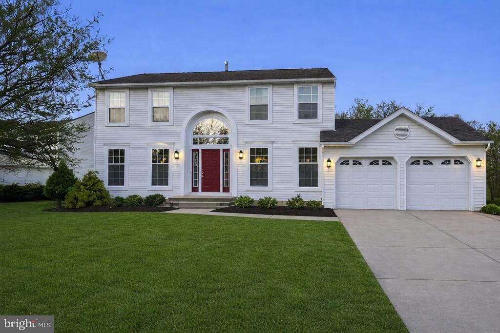 24 Upton Way, Sewell, NJ 08080 Main Photo