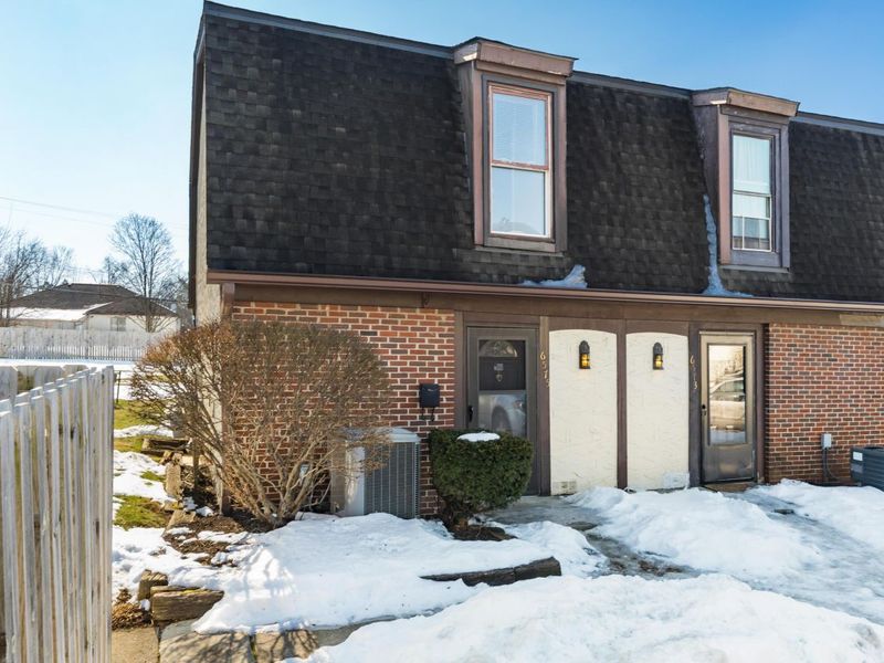 6575 Santa Cruz Place, Reynoldsburg, OH 43068 Photo 2