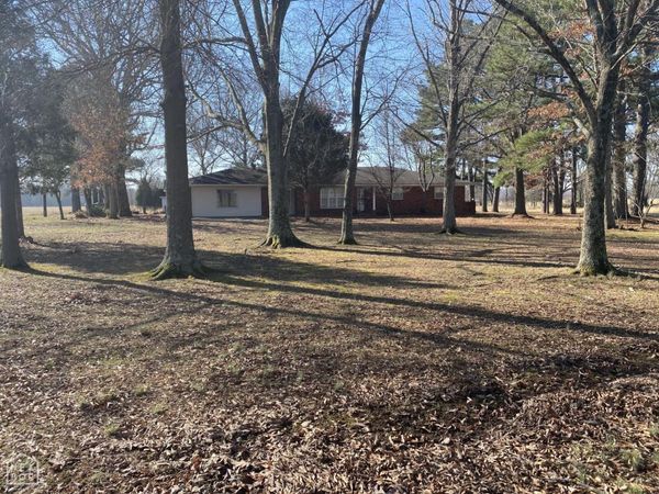 2001 Arrowhead Farm Road, Jonesboro, AR 72401