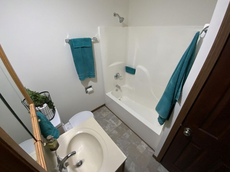 11571 Mohawk Path, Lakeview, OH 43331 Photo 17