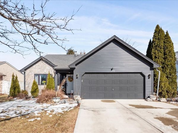 1182 Concord Drive, Elgin, IL 60120