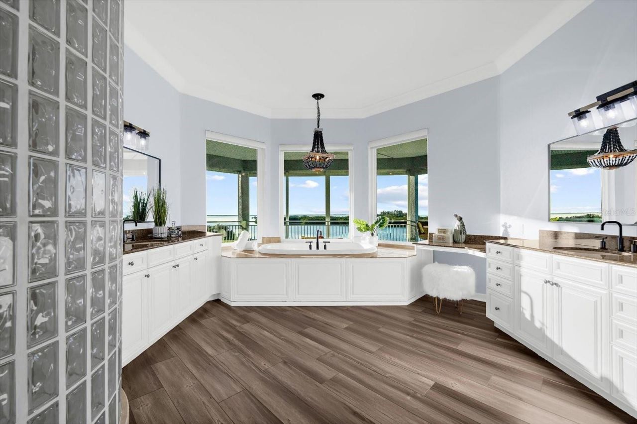 2059 N Pointe Alexis Drive, Tarpon Springs, FL 34689 Photo