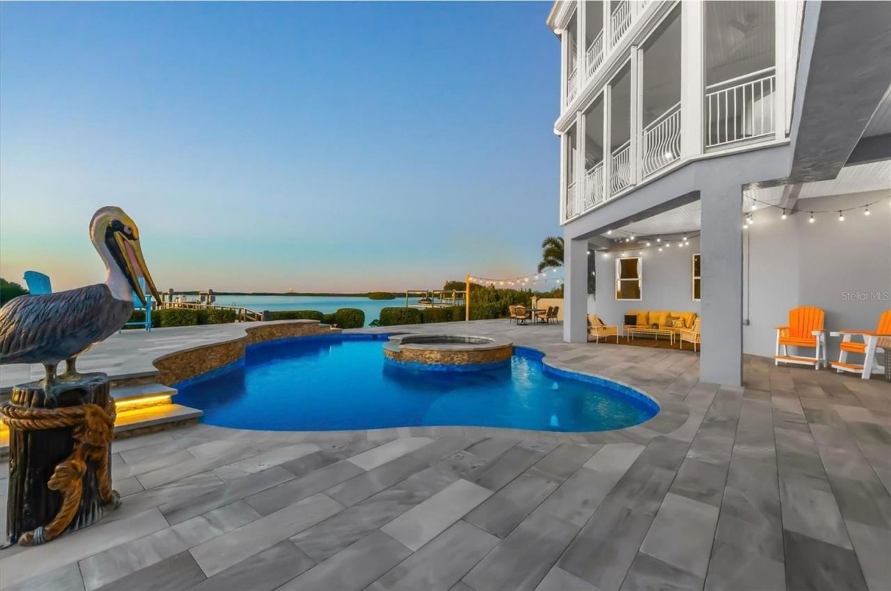 2059 N Pointe Alexis Drive, Tarpon Springs, FL 34689 Photo