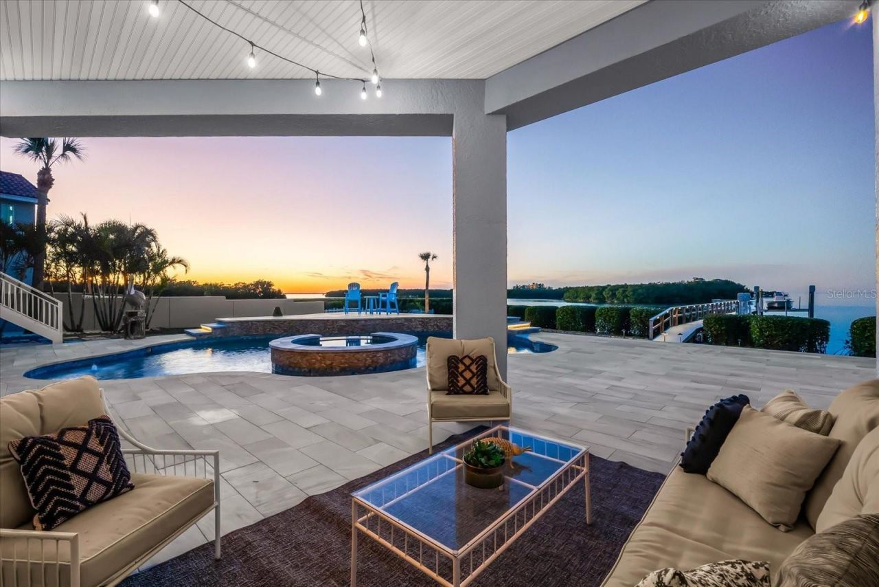 2059 N Pointe Alexis Drive, Tarpon Springs, FL 34689 Photo