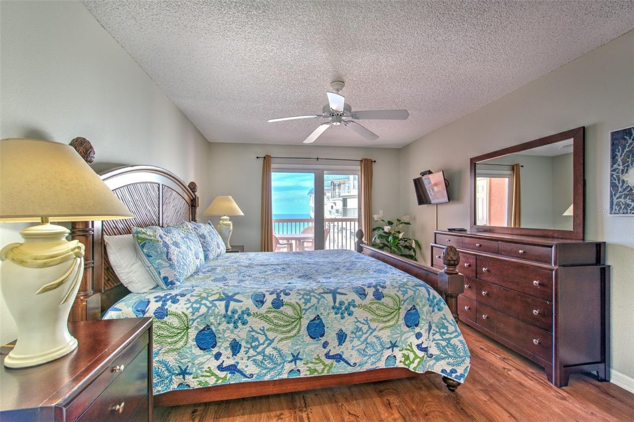 18400 Gulf Boulevard, Unit 2405, Indian Shores, FL 33785 Photo