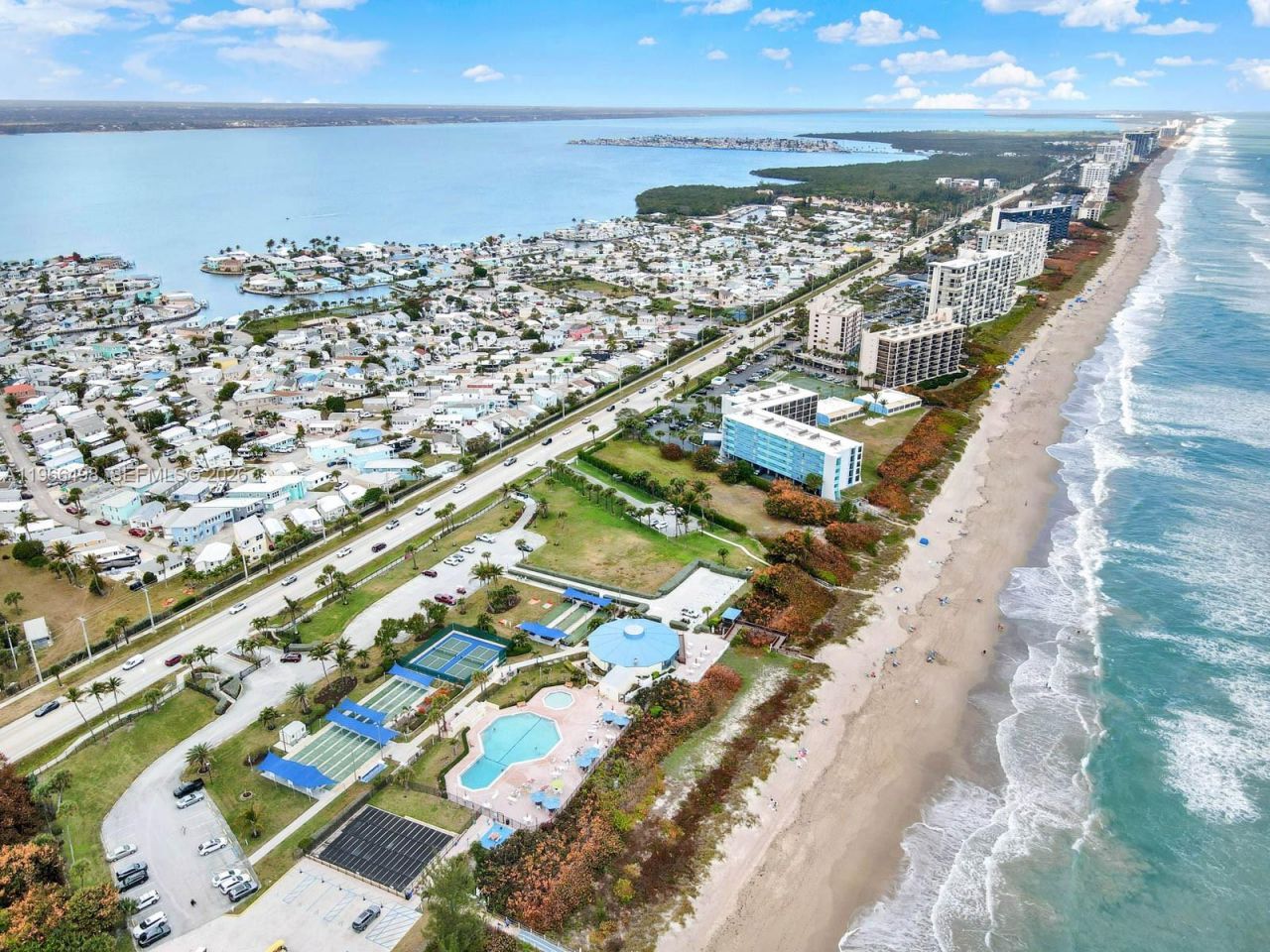 10725 S Ocean Drive Unit #534, Jensen Beach, FL 34957 Photo