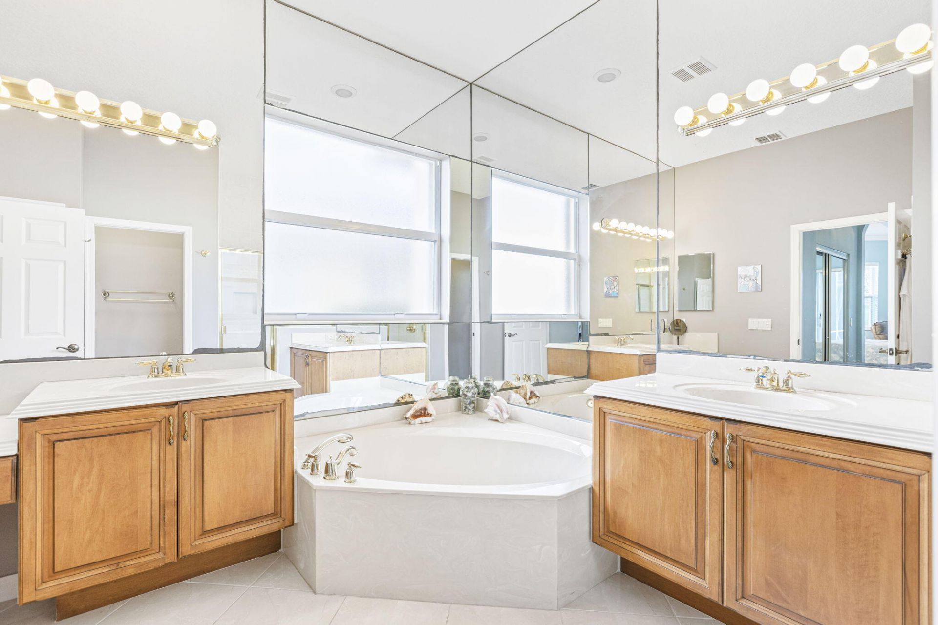 148 NW Swann Mill Circle, Port Saint Lucie, FL 34986 Photo