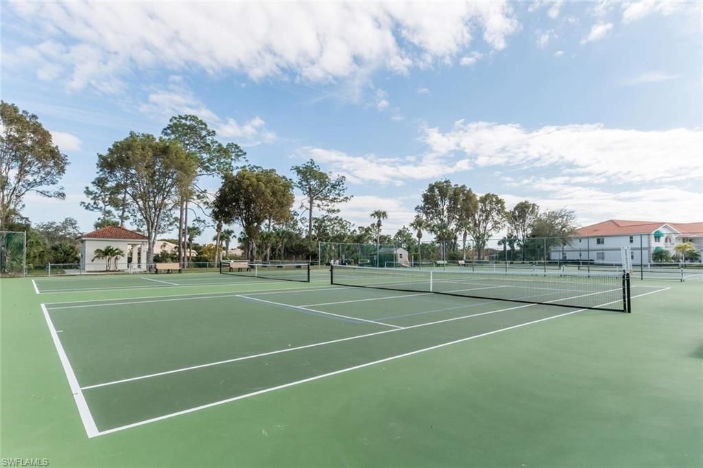 515 Gabriel Cir, Unit 1910, Naples, FL 34104 Photo
