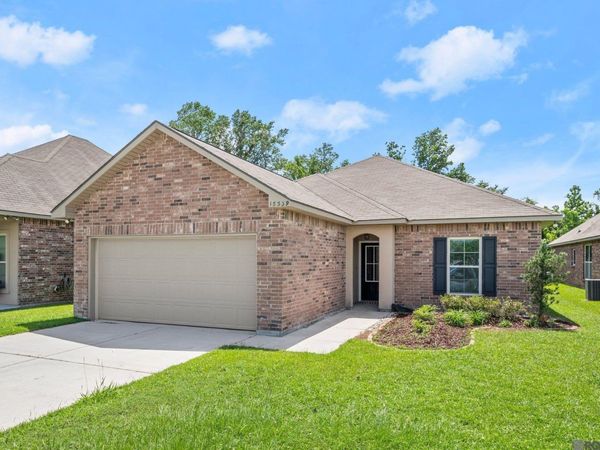 15339 Mossystone Dr, Prairieville, LA 70769
