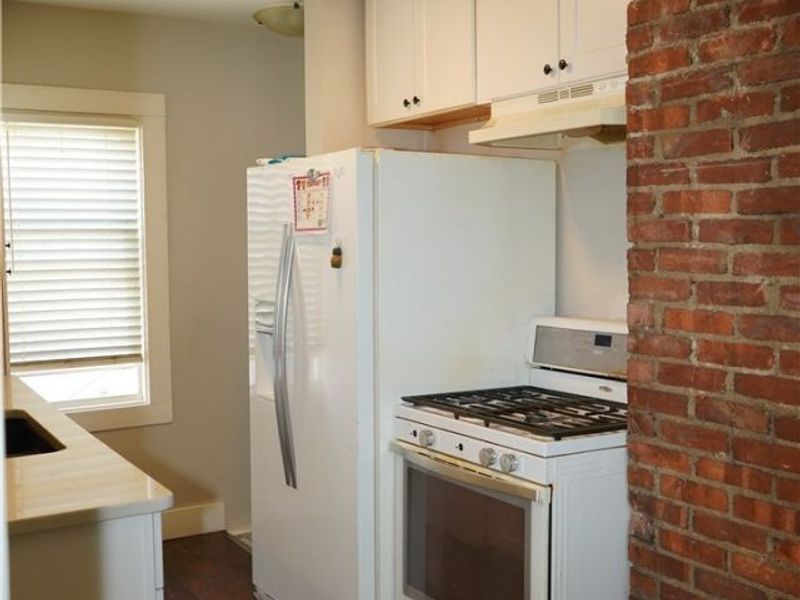 19380 Newton Avenue, Euclid, OH 44119 Photo 5