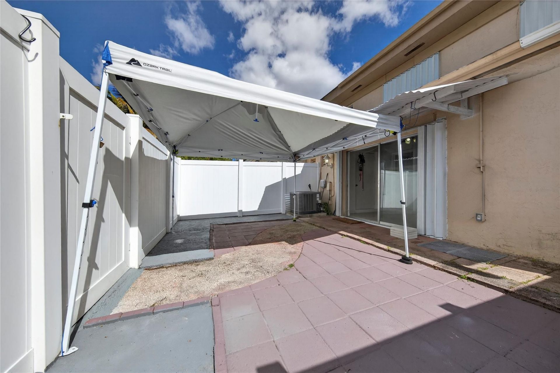 1535 NW 80th Avenue, Unit APT A, Margate, FL 33063 Photo