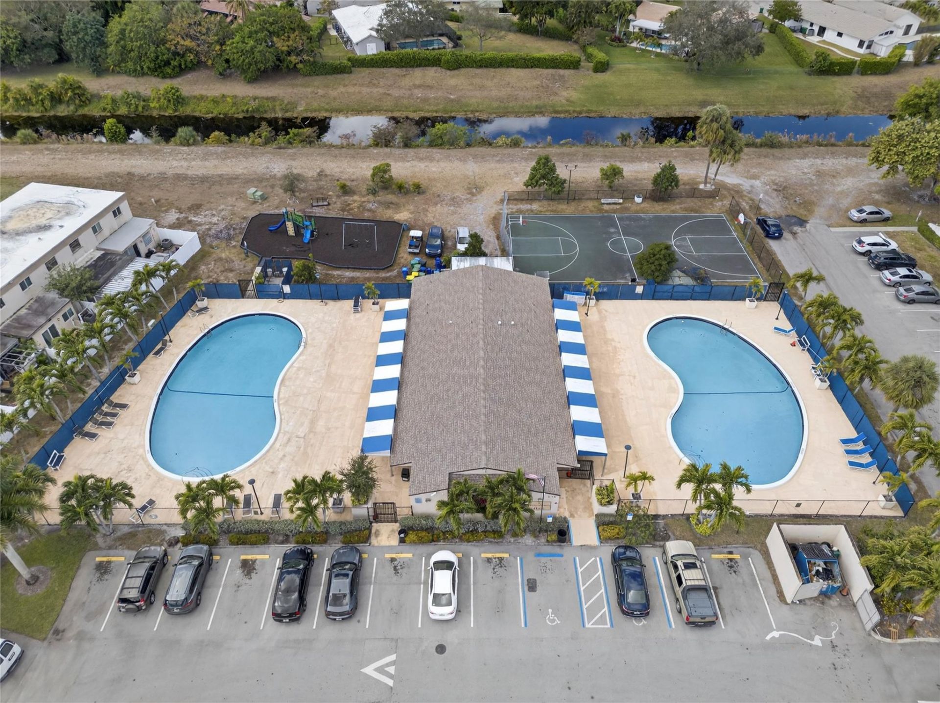 1535 NW 80th Avenue, Unit APT A, Margate, FL 33063 Photo