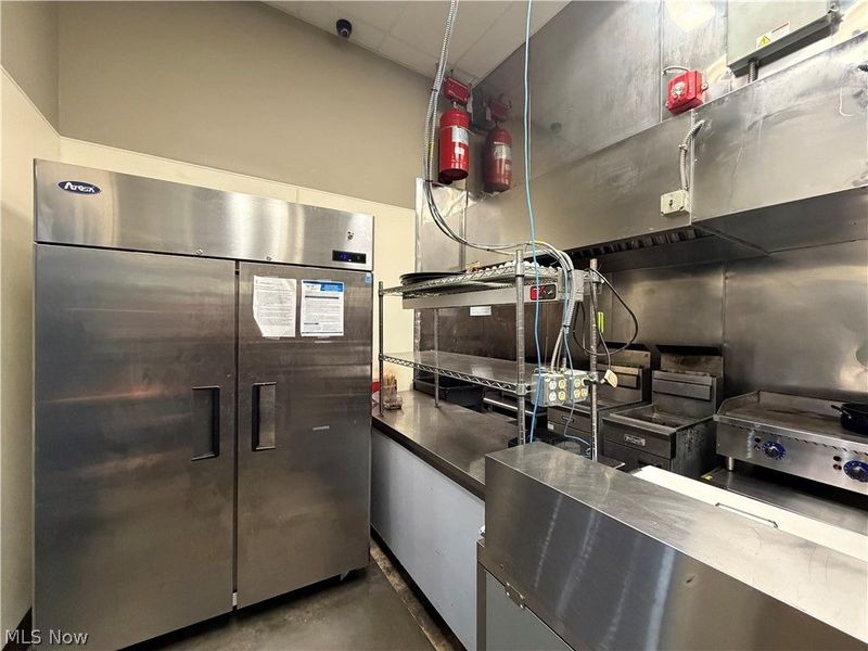 628 Walnut Street, Coshocton, OH 43812 Photo 7