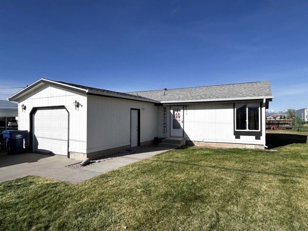 679 E 2nd N, Downey, ID 83234