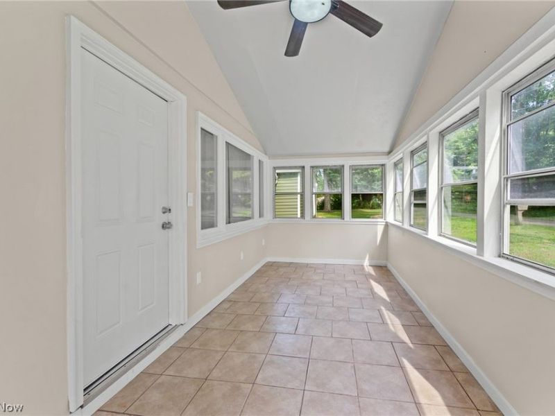 17632 Laurel Avenue, Lake Milton, OH 44429 Photo 32