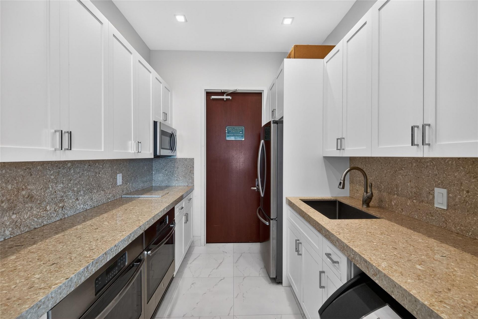 3200 N Ocean Boulevard, Unit 1907, Fort Lauderdale, FL 33308 Photo