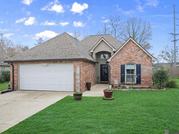 22754 Citation Dr, Denham Springs, LA 70726