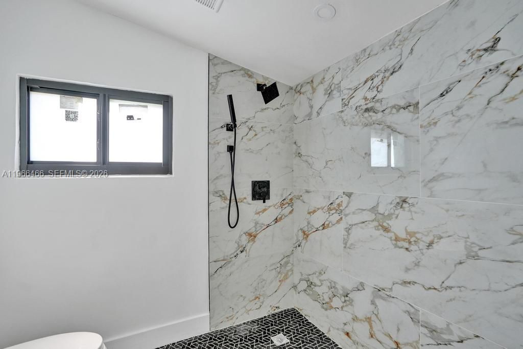 1628 NE 7th Ave, Fort Lauderdale, FL 33305 Photo