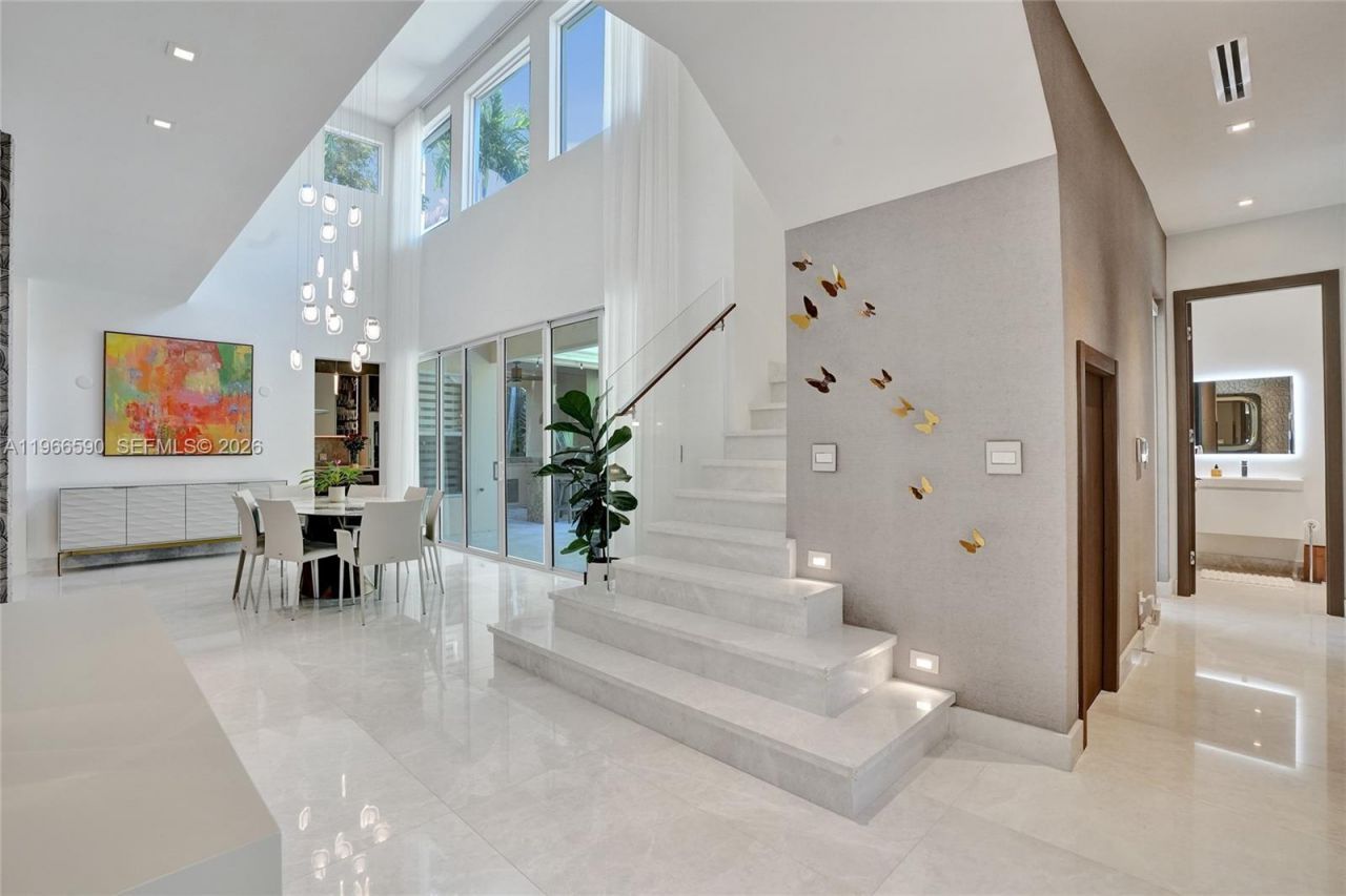 20824 NE 37th Ave, Unit 20824, Aventura, FL 33180 Photo