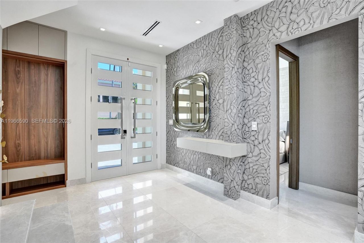 20824 NE 37th Ave, Unit 20824, Aventura, FL 33180 Photo