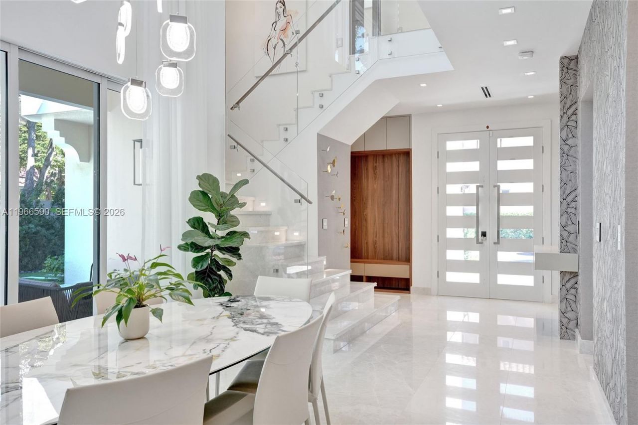 20824 NE 37th Ave, Unit 20824, Aventura, FL 33180 Photo