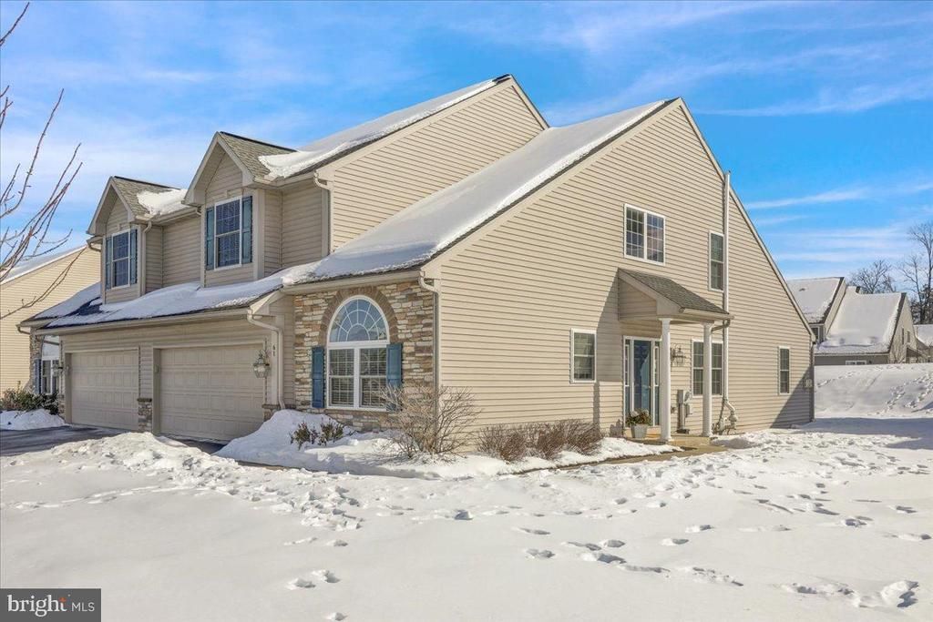 61 Regina Drive, Reading, PA 19608 Main Photo