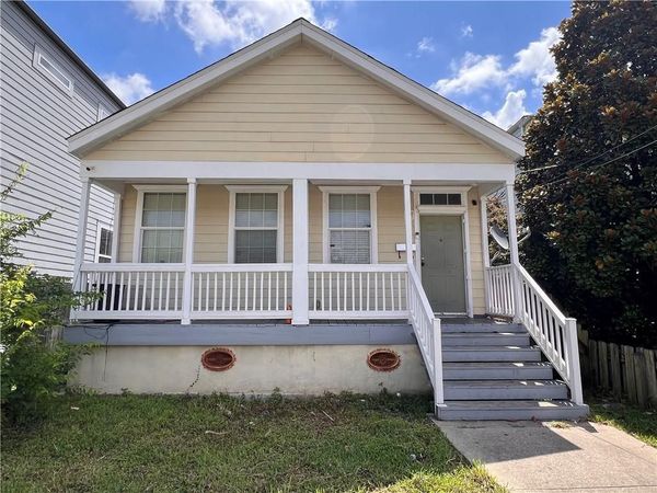 2433 AMELIA Street, New Orleans, LA 70115