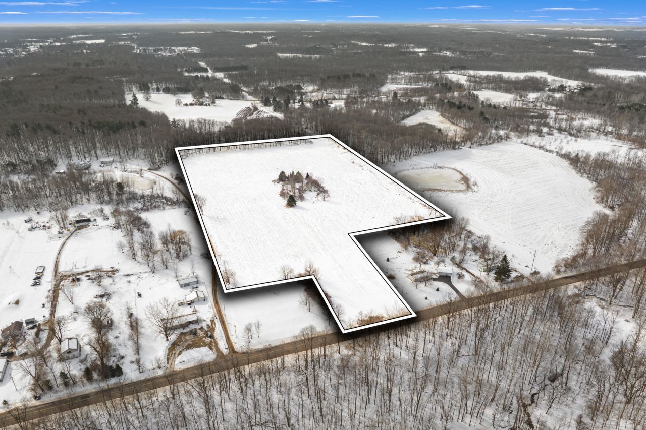 V/l 48th Avenue, Lawrence, MI 49064 Main Photo