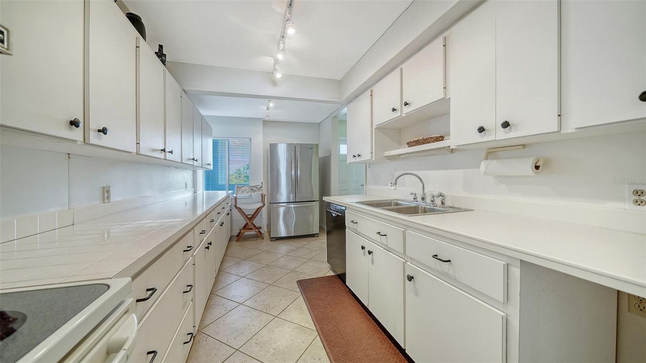 19 Whispering Sands Drive, Unit 204, Sarasota, FL 34242 Photo