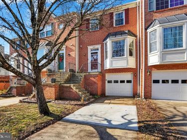 14611 WINTERFIELD DRIVE, CENTREVILLE, VA 20120
