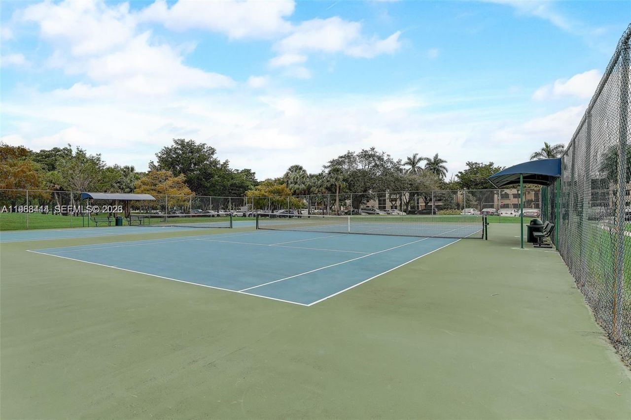 16475 Golf Club Rd, Unit 307, Weston, FL 33326 Photo