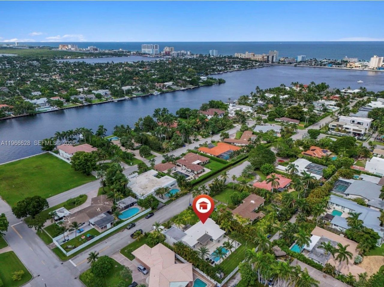 1050 Jefferson St, Hollywood, FL 33019 Photo